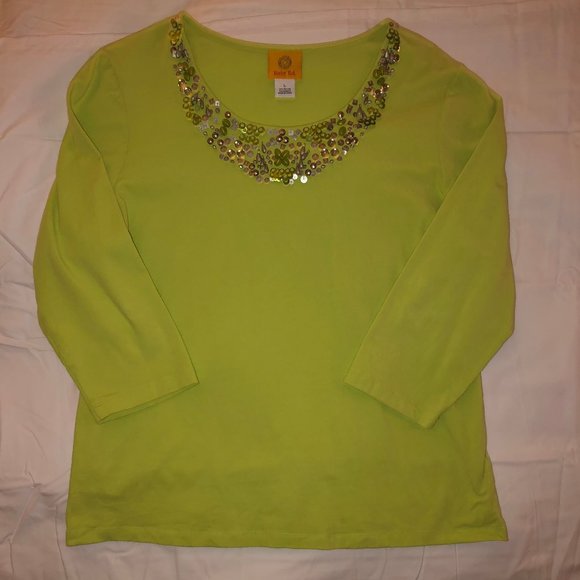 Lime Green 3/4 sleeve top, size large - Picture 1 of 4